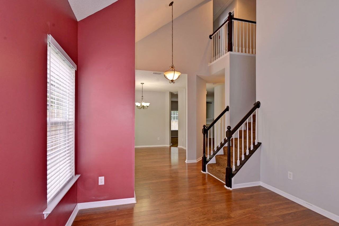 405 Dorothy Dr - Photo 6 of 29