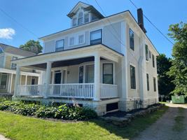 featured image of 826 Wealthy St Se