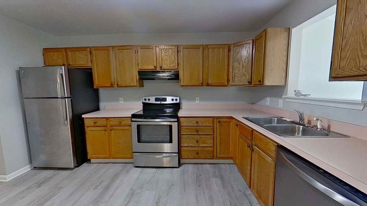 234 Dade Ct - Photo 2 of 9