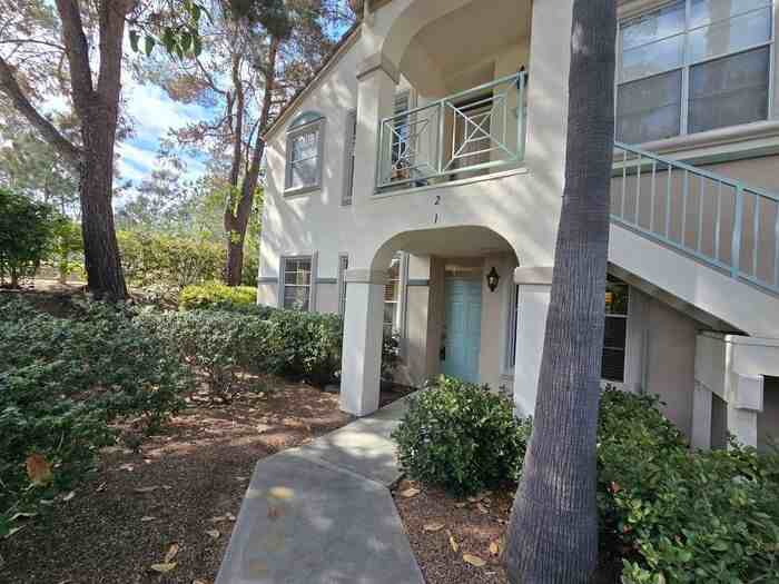 3602 Bernwood Pl #1 - Photo 7 of 39