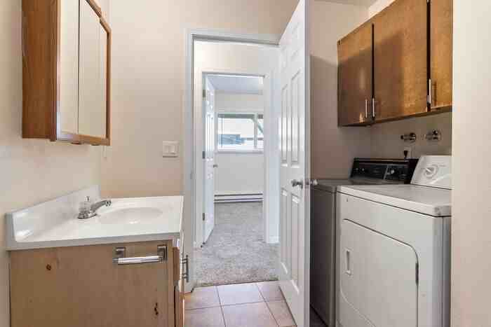 406 Ne 165th Ave #28 - Photo 4 of 26