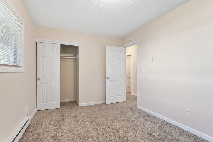 406 Ne 165th Ave #28 - Photo 7 of 26
