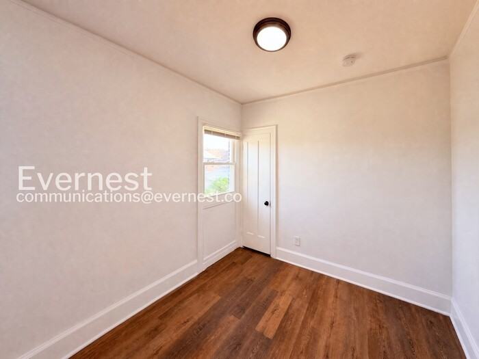 3824 Tyler St #3 - Photo 3 of 20
