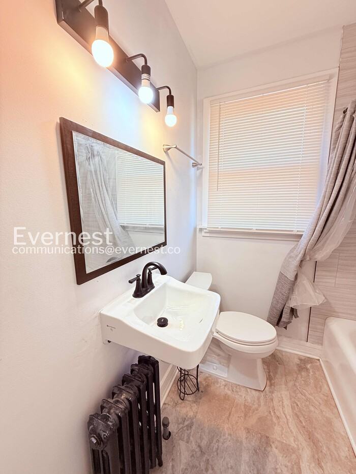 3824 Tyler St #3 - Photo 6 of 21