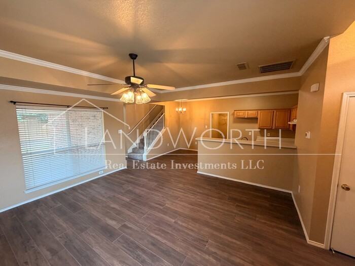 241 Rentz Place Cir - Photo 3 of 17