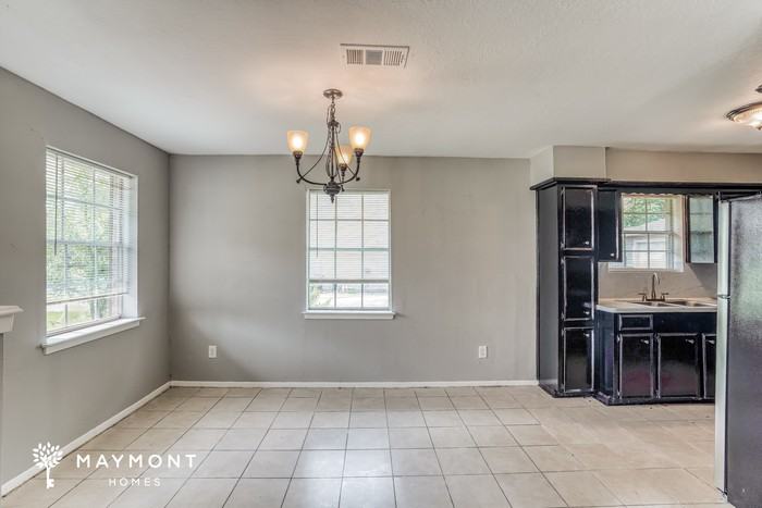 16823 S Lighthouse Dr - Photo 6 of 15