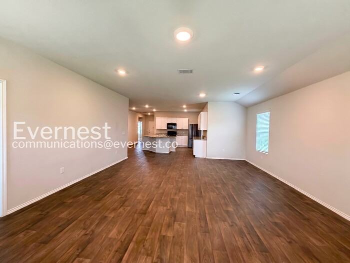 6025 Montrelia Dr - Photo 4 of 21