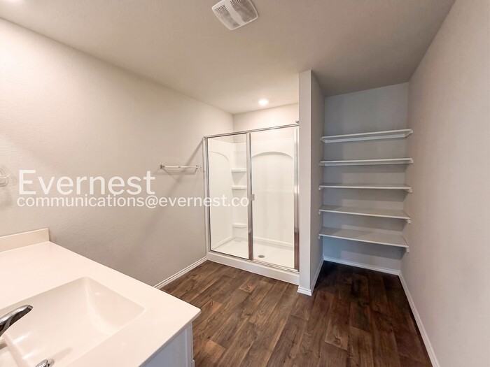 6025 Montrelia Dr - Photo 7 of 21