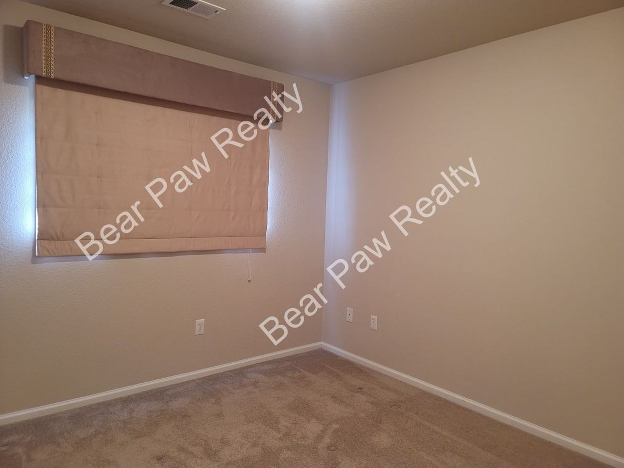 4403 Springer Ct - Photo 7 of 18
