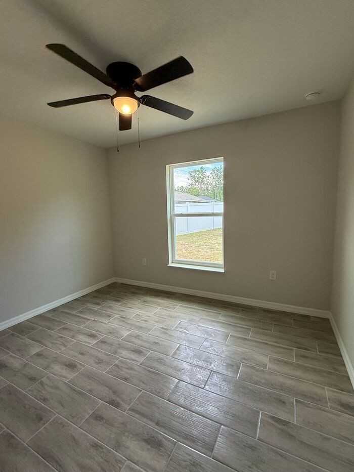 217 Oak Lane Rd - Photo 7 of 18