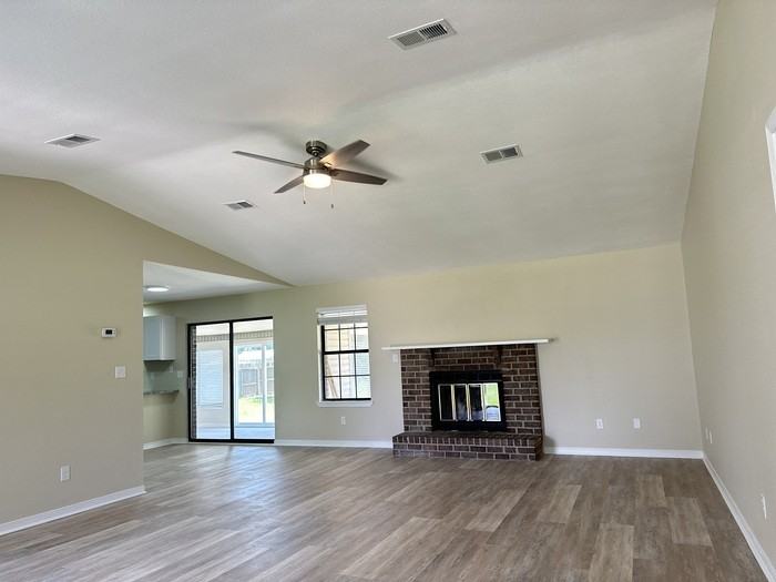 12179 Sage Ave - Photo 3 of 44