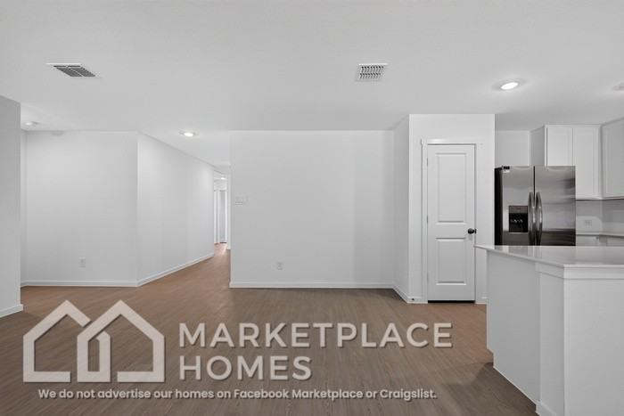 412 Sambal Dr - Photo 4 of 29