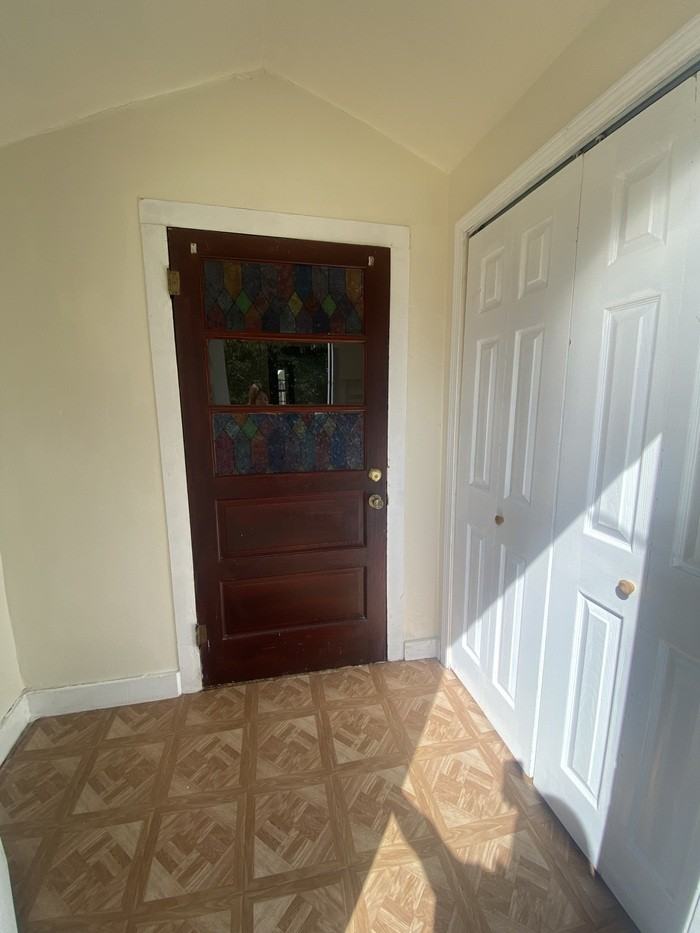405 Budd St #4 - Photo 2 of 12