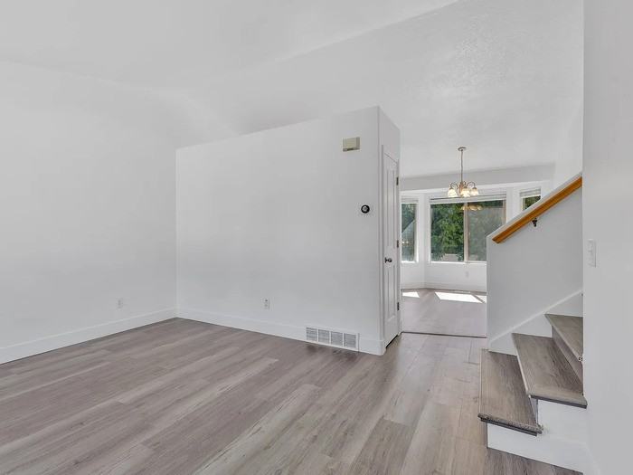 12 W Stauffer Ln - Photo 5 of 22