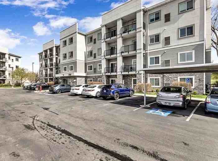1156 E 3300 S #115 - Photo 3 of 18