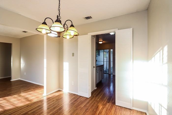 11750 Murr Way - Photo 6 of 17