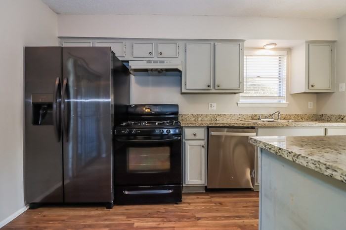 11750 Murr Way - Photo 7 of 17