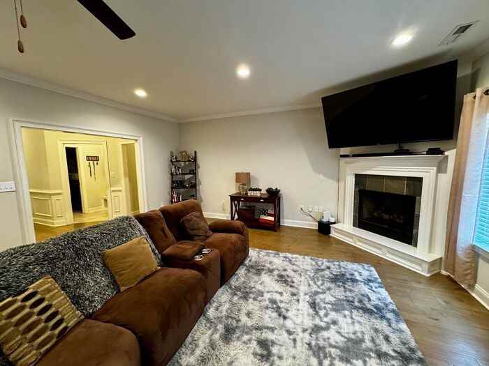 178 Wilcot Rd - Photo 5 of 40