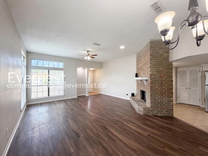 2014 Cedarview Dr - Photo 6 of 22