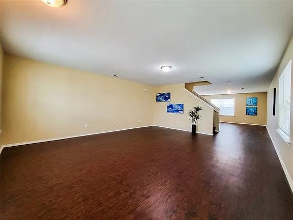 1705 Wickham Dr - Photo 5 of 7