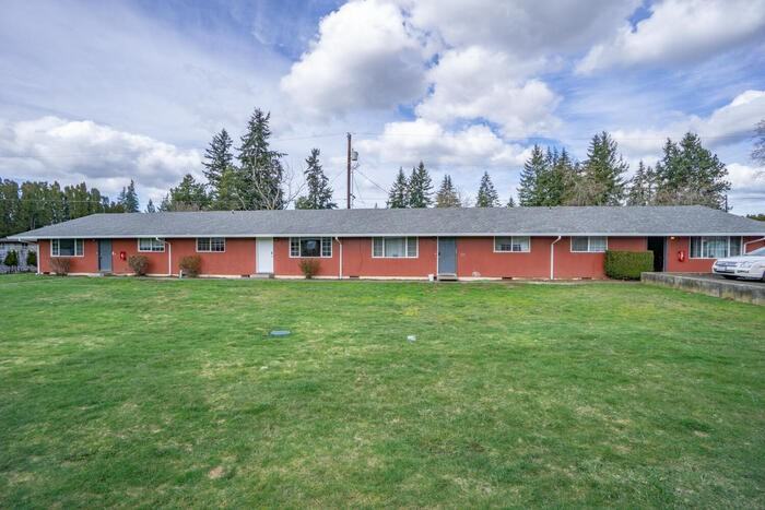 904 Ne 106th Ave #904 - Photo 2 of 27
