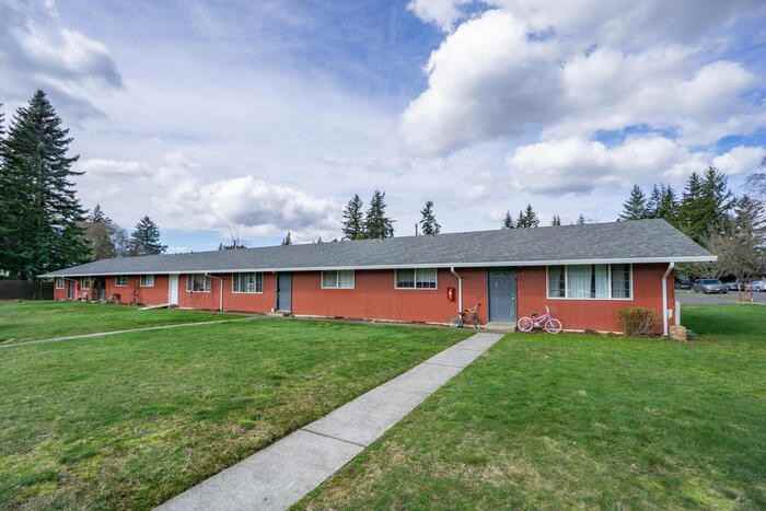 904 Ne 106th Ave #904 - Photo 3 of 27
