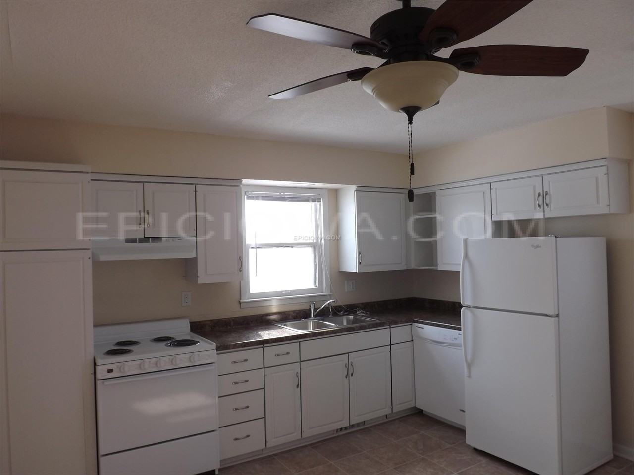 3300 Bowling St SW #1 - Photo 2 of 8