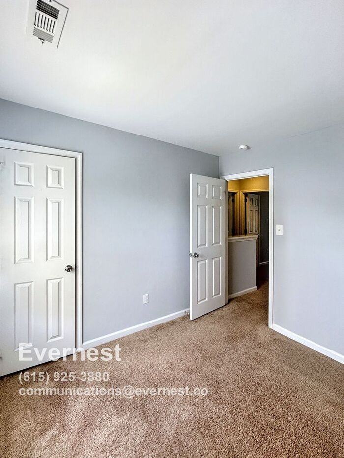 10 Keeton Ct - Photo 5 of 20