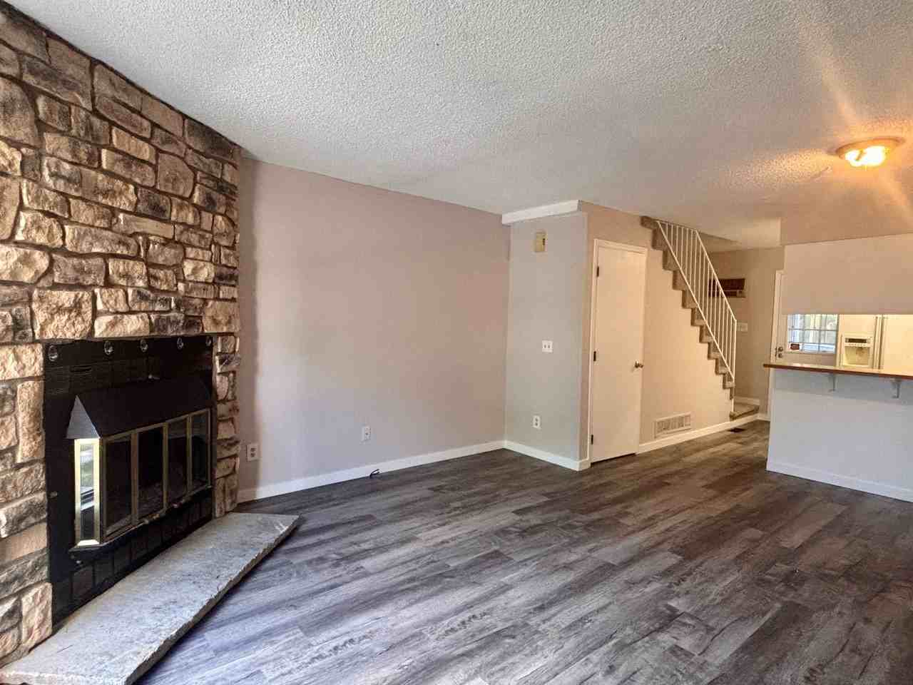 15485 E Louisiana Ave - Photo 2 of 10