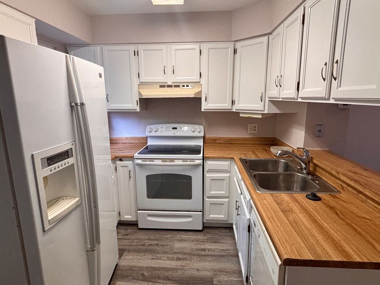 15485 E Louisiana Ave - Photo 5 of 10