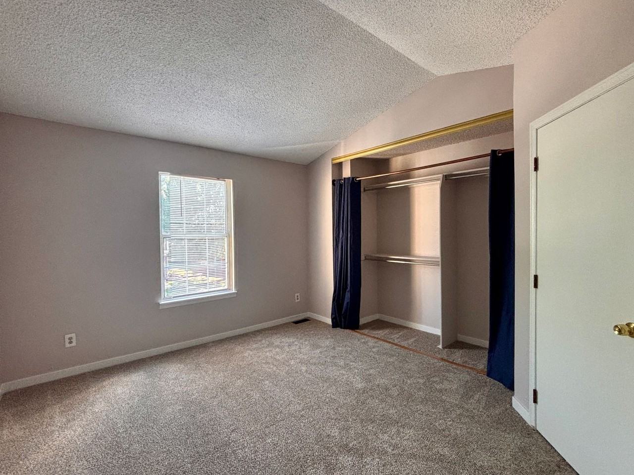 15485 E Louisiana Ave - Photo 6 of 10