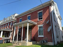 featured image of 263 E Chestnut St