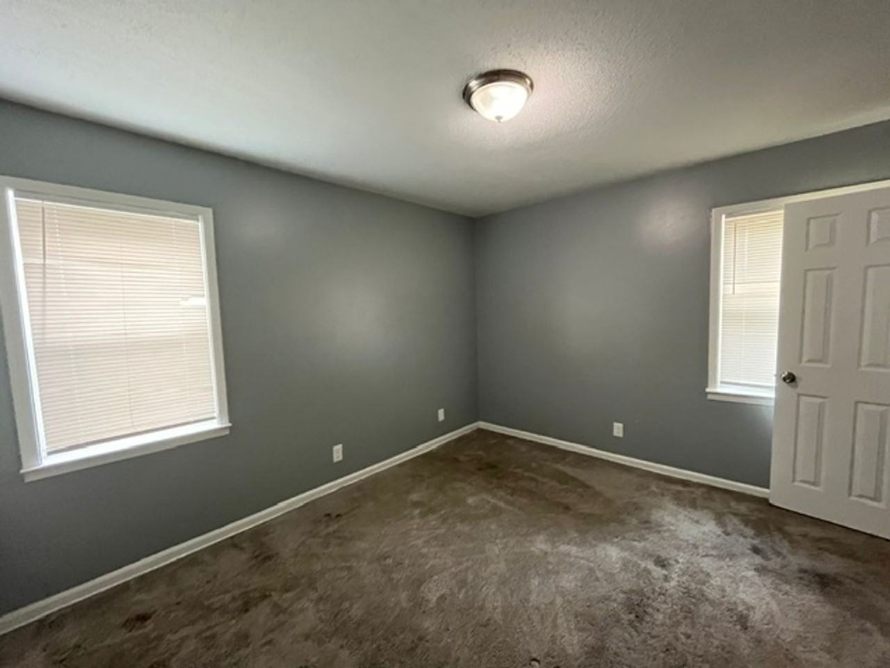 7917 Southaven Cir W - Photo 7 of 13