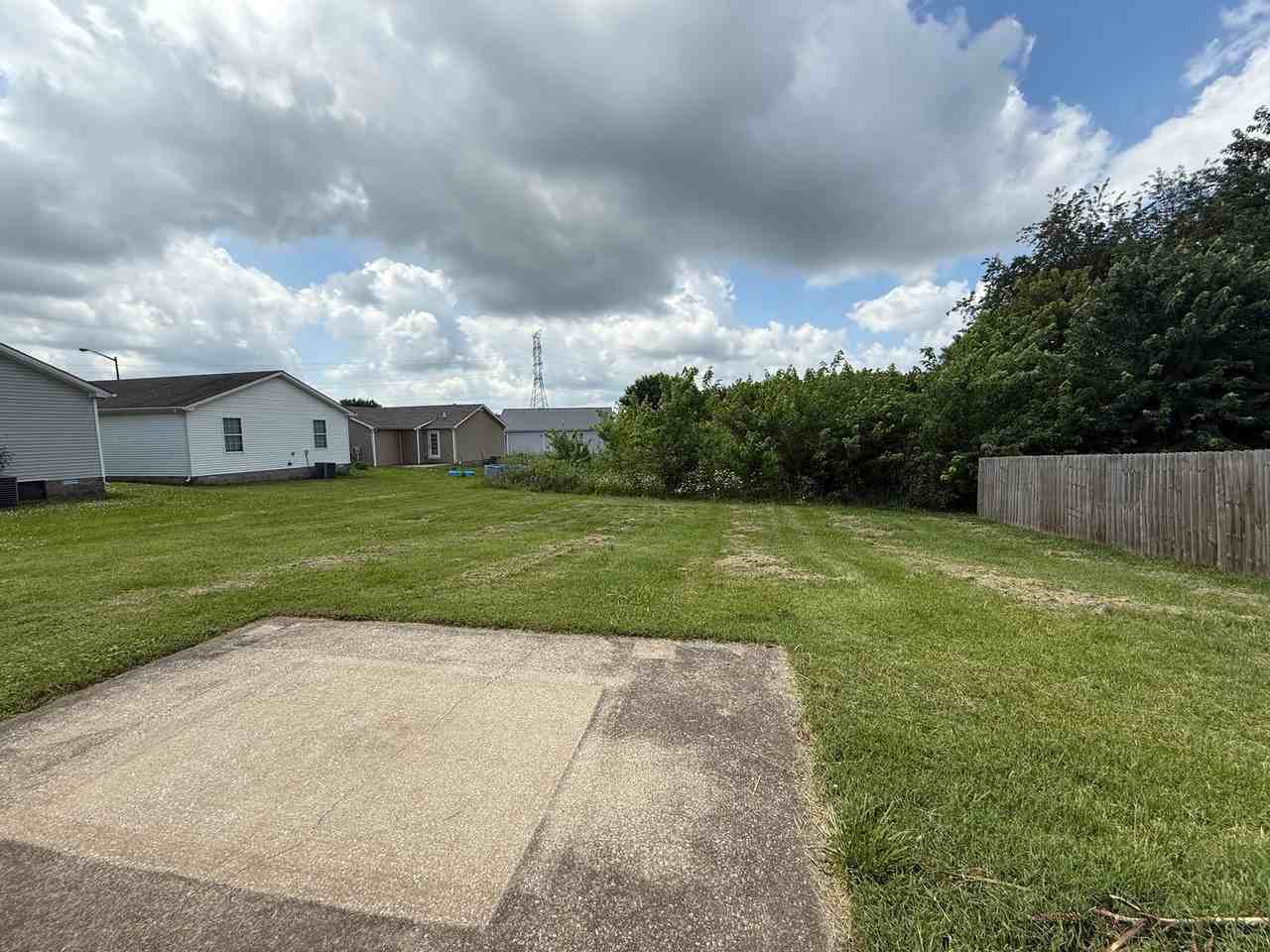 474 Hilton Way - Photo 6 of 13