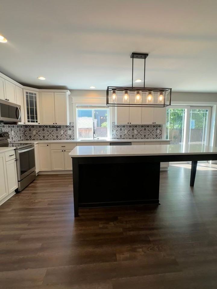 6521 Elaine Ave Se - Photo 6 of 22