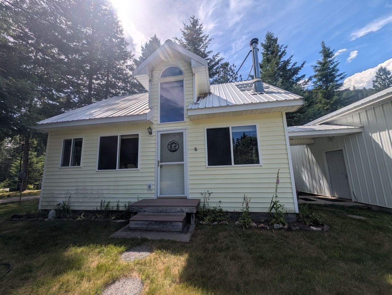 31 Elmes Dr - Photo 2 of 30