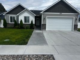 featured image of 5034 Jake Ave