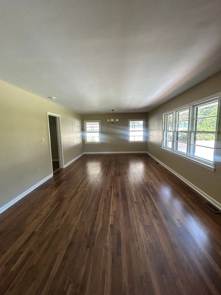 104 Galaxie Pl - Photo 2 of 12
