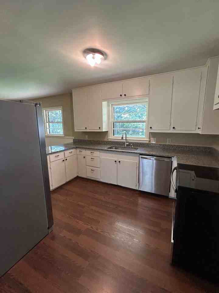 104 Galaxie Pl - Photo 4 of 12