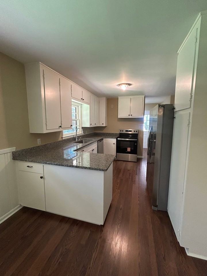 104 Galaxie Pl - Photo 5 of 12