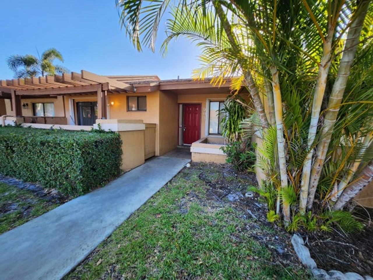 903 Nw 79th Ter - Photo 5 of 12