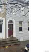 featured image of 633 N 6th St
