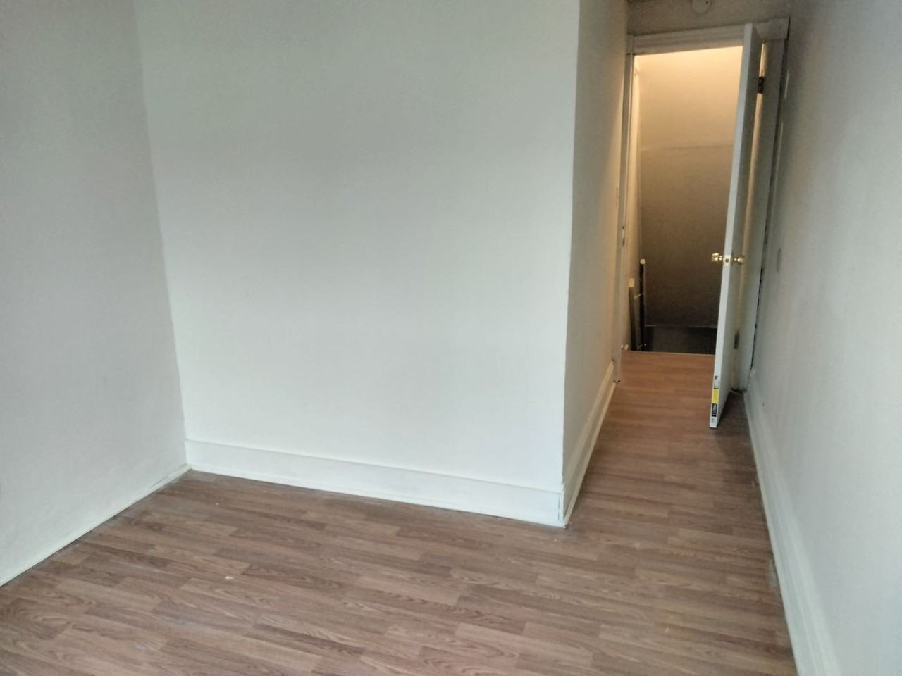 530 N Fountain St - Photo 7 of 17