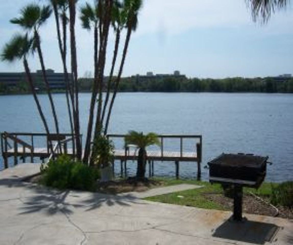 952 Lake Destiny Rd #B - Photo 7 of 8