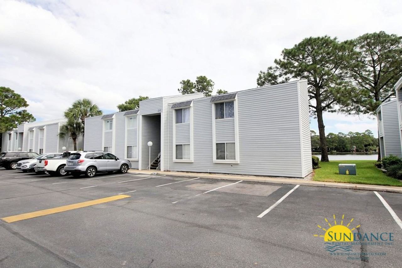 101 101 Old Ferry Road 28 A - Photo 2 of 17