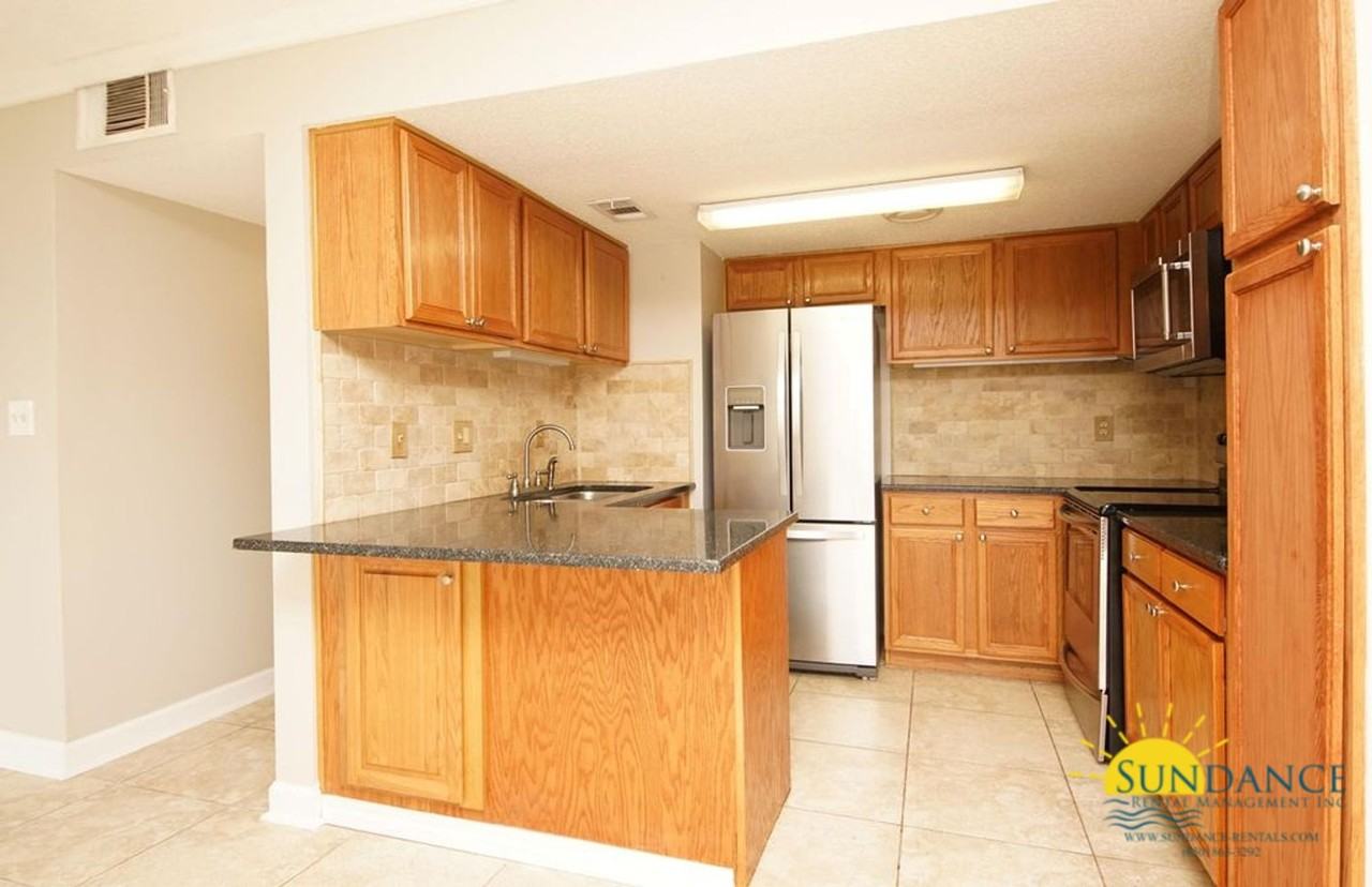 101 101 Old Ferry Road 28 A - Photo 6 of 17