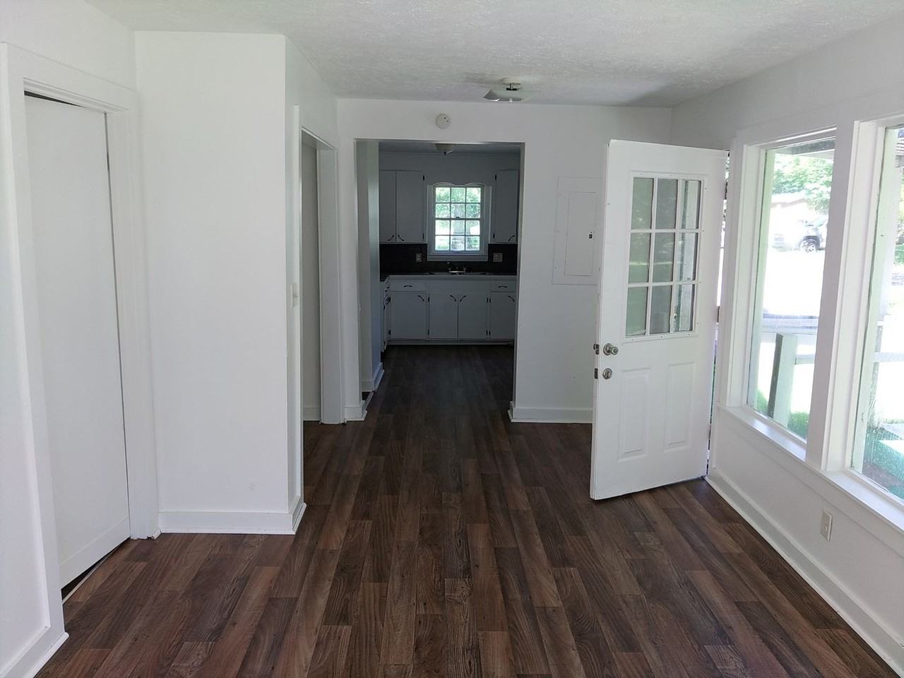602 Bryant St - Photo 2 of 10