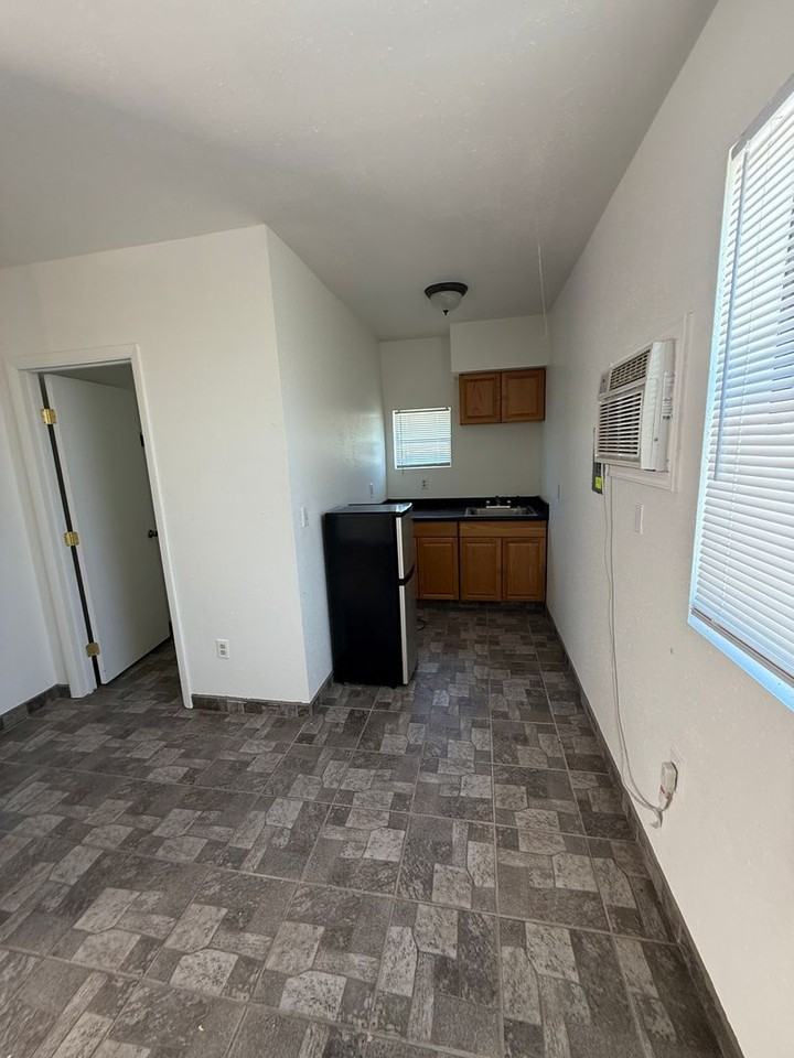 6529 Justin Ln - Photo 5 of 28