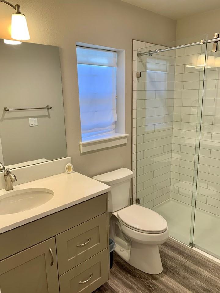 655 Sheridan Ave - Photo 5 of 12