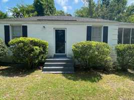 featured image of 174 S Marion St